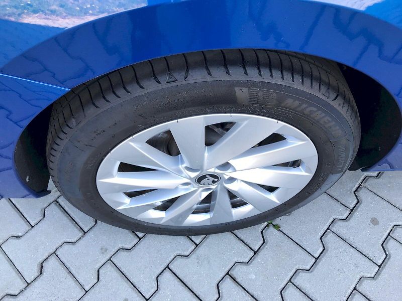 Škoda Octavia (2025) COMBI TOP SELECTION 1,5 TSI M- - fotka 15 z 28