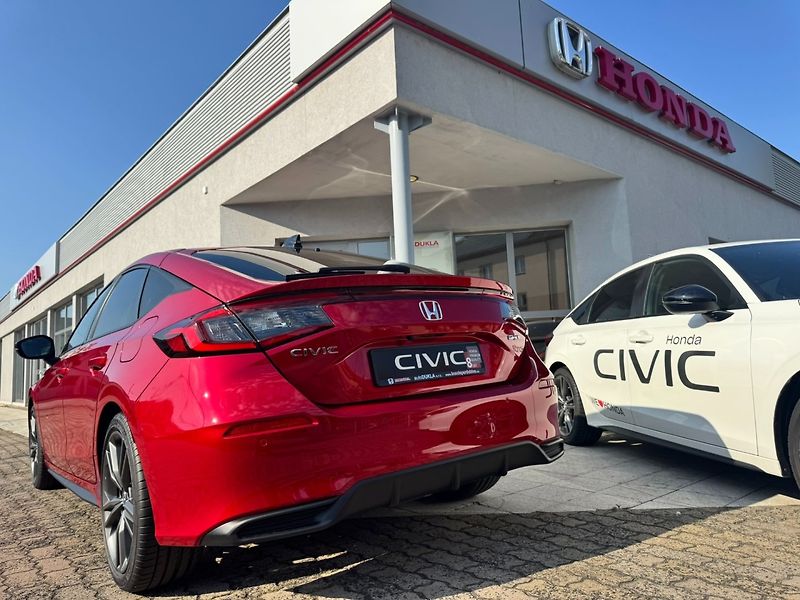 Honda Civic (2026) 2.0 e:HEV SPORT  MR27 SKLADEM - fotka 33 z 36