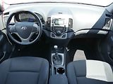 Hyundai i30 (2010) 1.6 16V, ČR, AC, STK1/28 - náhled 8