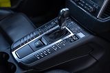 Porsche Macan (2018)  3.6 Turbo Performance & Black - náhled 14