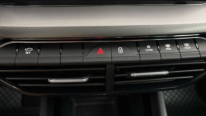 Škoda Octavia 1.0 TSI E-Tec DSG Ambition - fotka 13 z 23