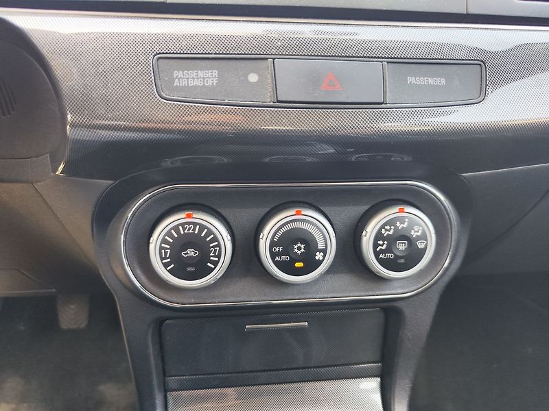 Mitsubishi Lancer 1.8 Mivec/ČR 1.Majitel - fotka 16 z 29