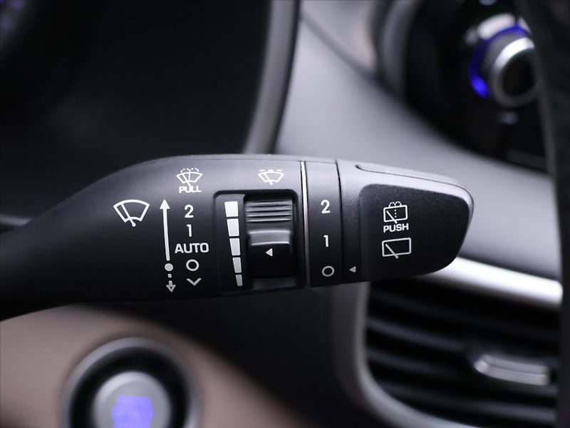 Hyundai Tucson 1,6 CRDI 100 kW 4x4 LED CZ - fotka 20 z 36