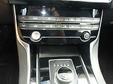 Jaguar XE 2,0D 120kW NAJ:133000km !!! - náhled 33