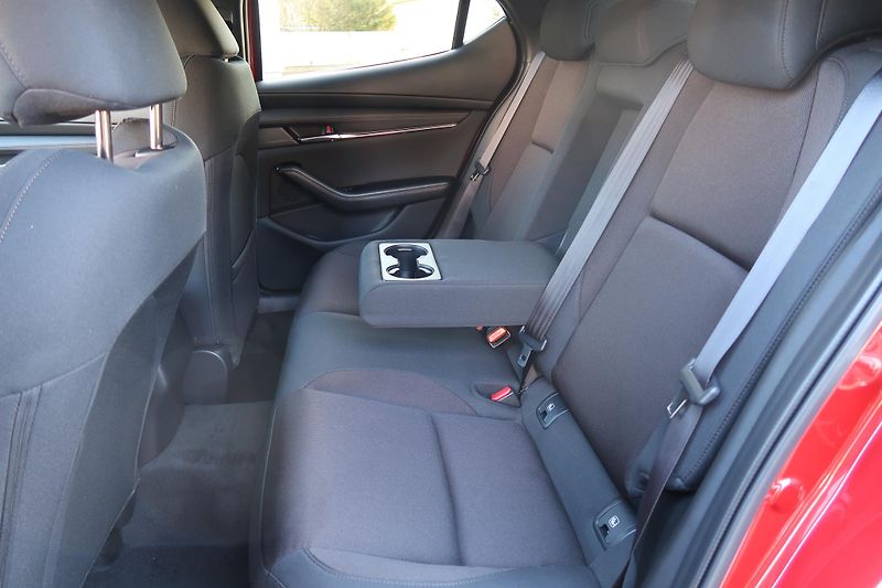 Mazda 3 (2026) HB 2.5 G140 AT Exclusive-line - fotka 10 z 21