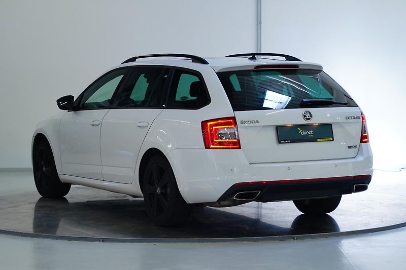 Škoda Octavia - fotka 7 z 29