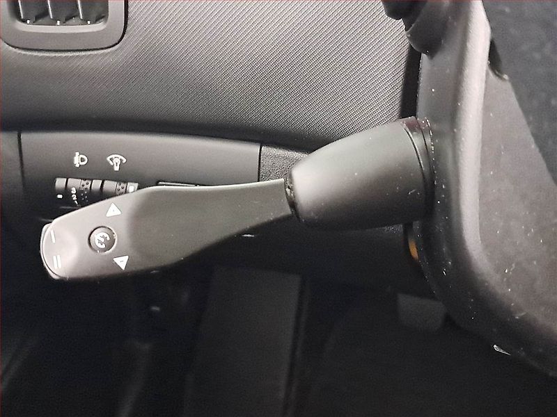 Kia Ceed (2010) 1.6 CRDi, po STK, Tažné - fotka 18 z 19