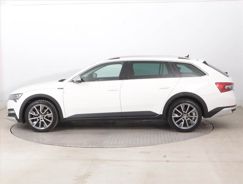 Škoda Superb (2021) Scout 2.0 TDI - fotka 3 z 18