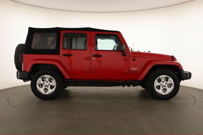 Jeep Wrangler (2013) 2.8 CRD - fotka 6 z 16