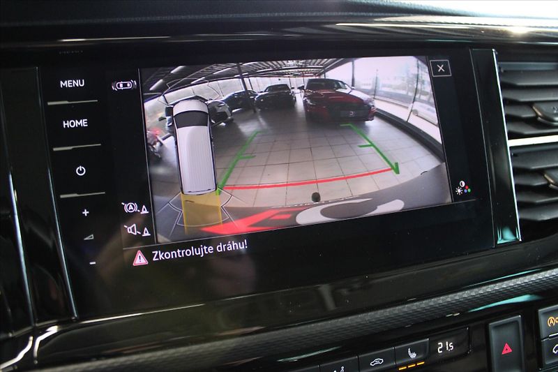 Volkswagen Multivan T6.1 TDi DSG 4Motion DCC/ACC/T - fotka 16 z 30