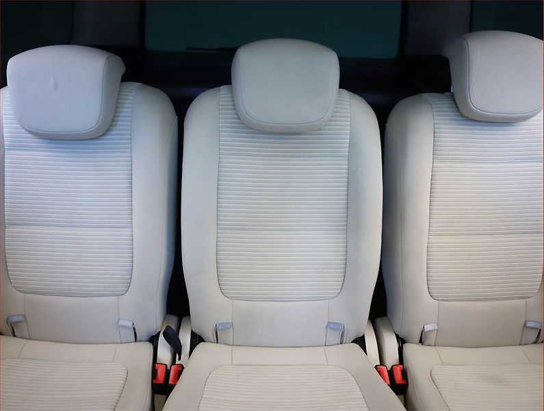 Seat Alhambra (2013) 2.0 TDI, Automat, Serv.kniha - fotka 10 z 20