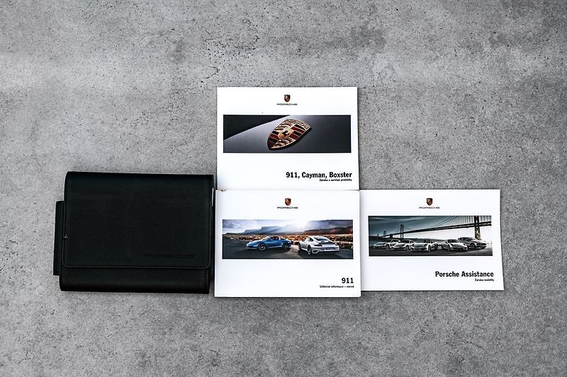 Porsche 911 Carrera 991 Sport Chrono BOSE - fotka 23 z 24