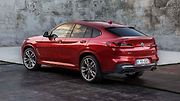 BMW X4.