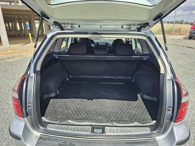 Subaru Legacy 2,0R 165k AT 4x4 BA+LPG - fotka 5 z 22
