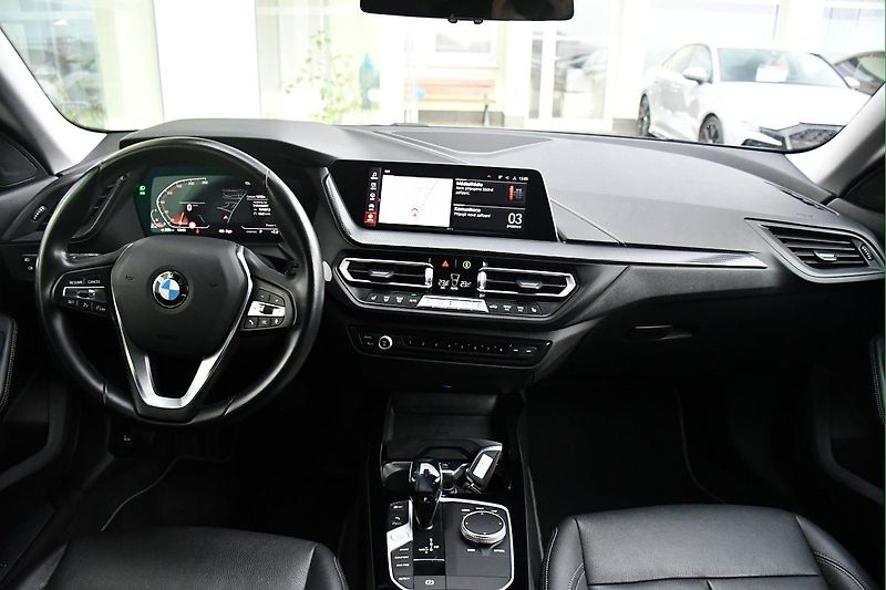 BMW Řada 2 218d LED NAVI REZERVACE - fotka 5 z 45