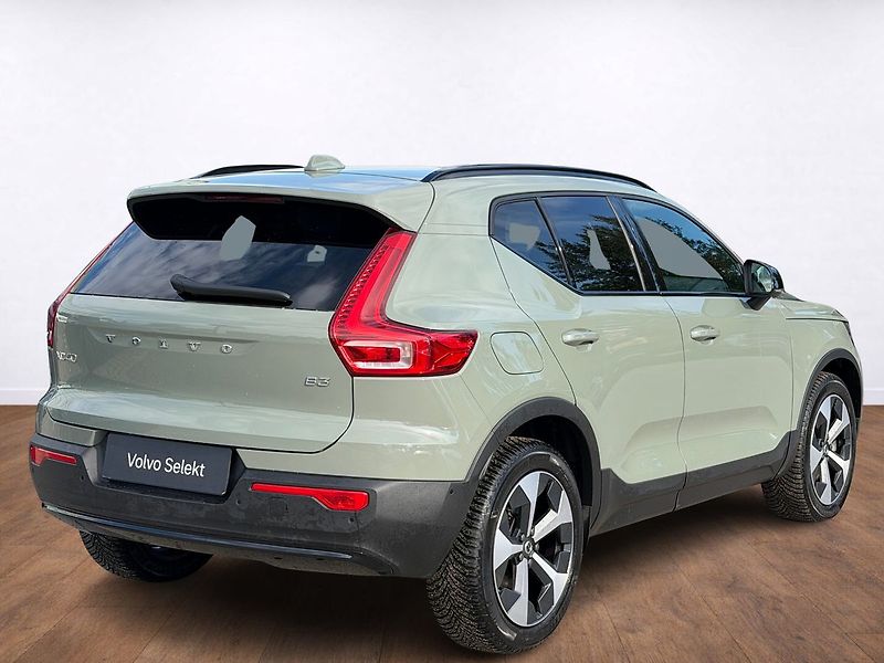 Volvo XC40 PLUS DARK, B3, 360°, PIXEL LED - fotka 5 z 24