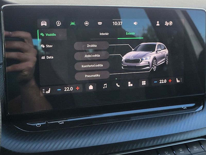 Škoda Octavia Sportline 1,5TSI 110kW - fotka 27 z 34
