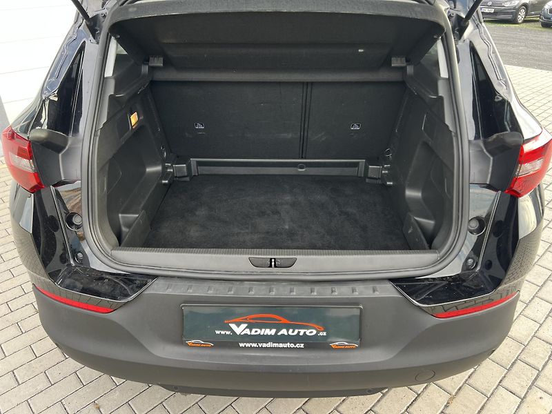Opel Grandland (2023) 1.5CDTi 96kW AUTOMAT ČR NOVÉ - fotka 21 z 24