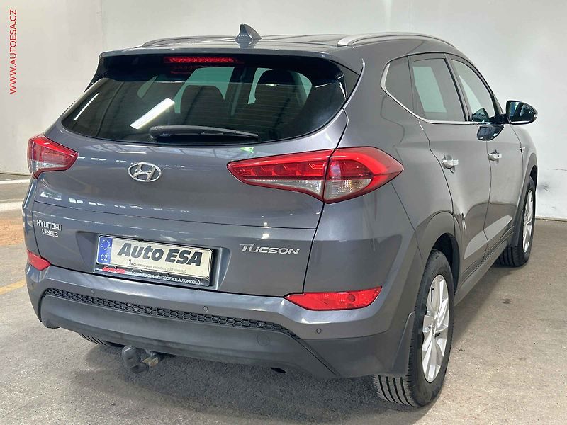 Hyundai Tucson (2017) 1.7 CRDi, ČR, AT, navi, LED - fotka 6 z 17