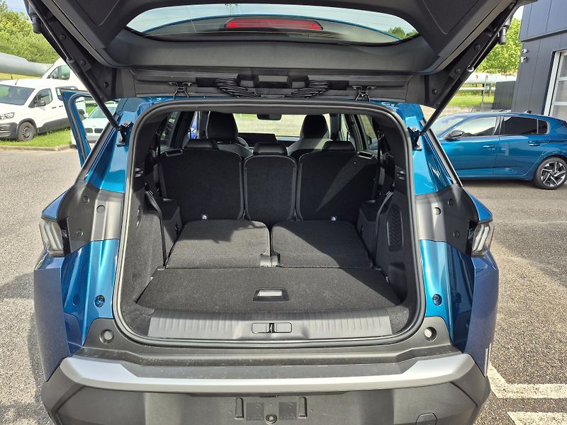 Peugeot 5008 (2026) BUSINESS Hybrid 145 e-DCS6 - fotka 14 z 25