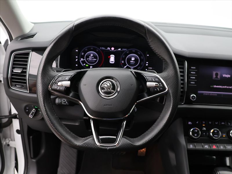 Škoda Kodiaq 2,0 TDI DSG Style+ 7-Míst DPH - fotka 20 z 42
