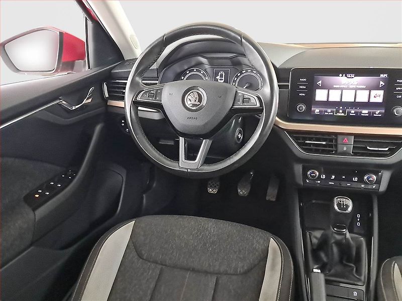 Škoda Scala (2020) Style 1.0 TSI, Serv.kniha - fotka 7 z 19
