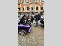 Motorističtí nadšenci pořádali na zahájení sezony v Adamově tradiční Zaklikovanou. Po přehlídce v areálu bývalých Adamovských strojíren následovala spanilá jízda Moravským krasem.