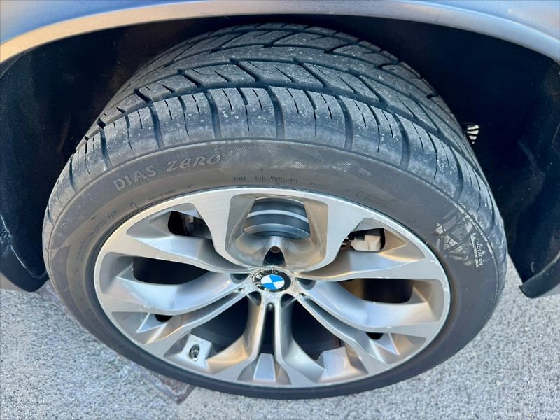 BMW X5 2,0 25D X-Drive Sportpaket 170 - fotka 27 z 28