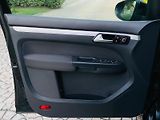 Volkswagen Touran 2.0TDI MANUÁL SENZORY VÝHŘEV - náhled 29