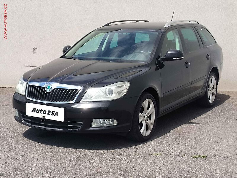 Škoda Octavia (2012) 1.4 TSI, ČR, servis.kniha - fotka 3 z 19