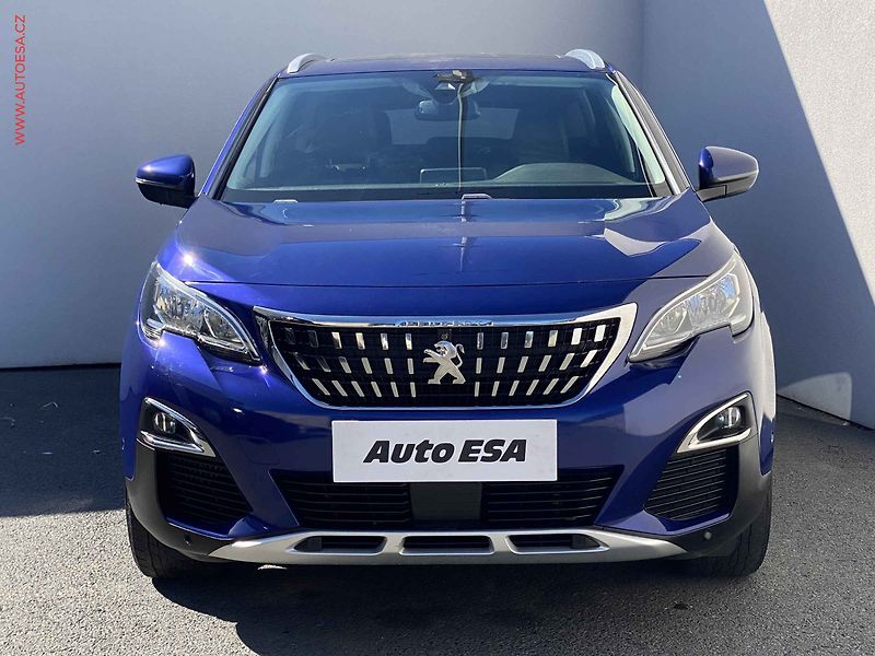 Peugeot 3008 (2017) 1.2 PT, Allure, AT, TZ - fotka 2 z 19