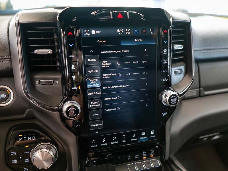 Dodge RAM (2024) 5.7 eTorque Sport Lift Edition - fotka 30 z 35