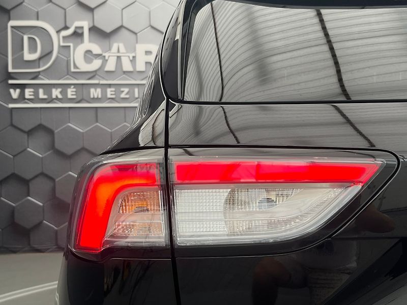 Ford Kuga 2.5 HEV 4X4 REZERVOVÁNO - fotka 41 z 70