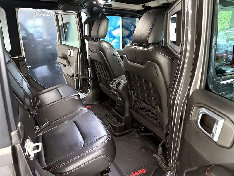 Jeep Wrangler (2022) Unlimited JL 2.0T 4x4 272k AT8 - fotka 11 z 24