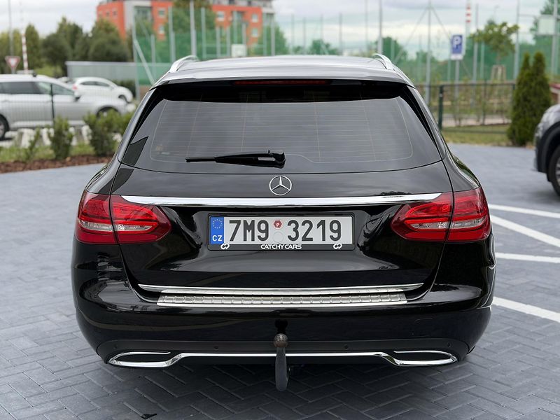Mercedes-Benz Třídy C (2015) 200d 100 kW / tažné - fotka 4 z 23