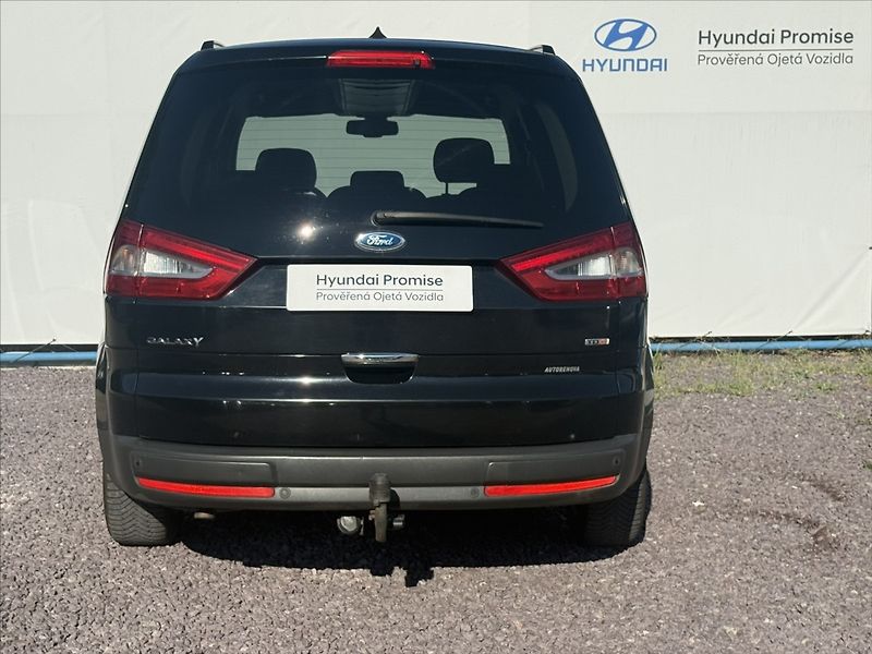 Ford Galaxy 2,0 TDCi 120 kW DPF Ghia - fotka 21 z 22