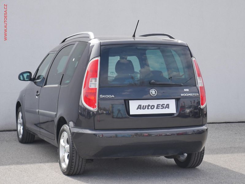 Škoda Roomster (2014) 1.2TSi, Ambiente - fotka 6 z 16