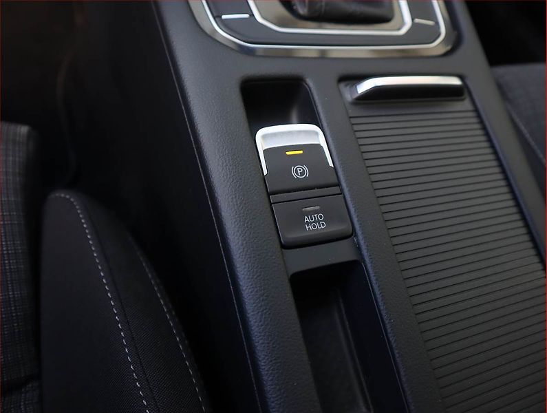 Volkswagen Passat (2021) Business 2.0 TDI, Automat - fotka 27 z 27