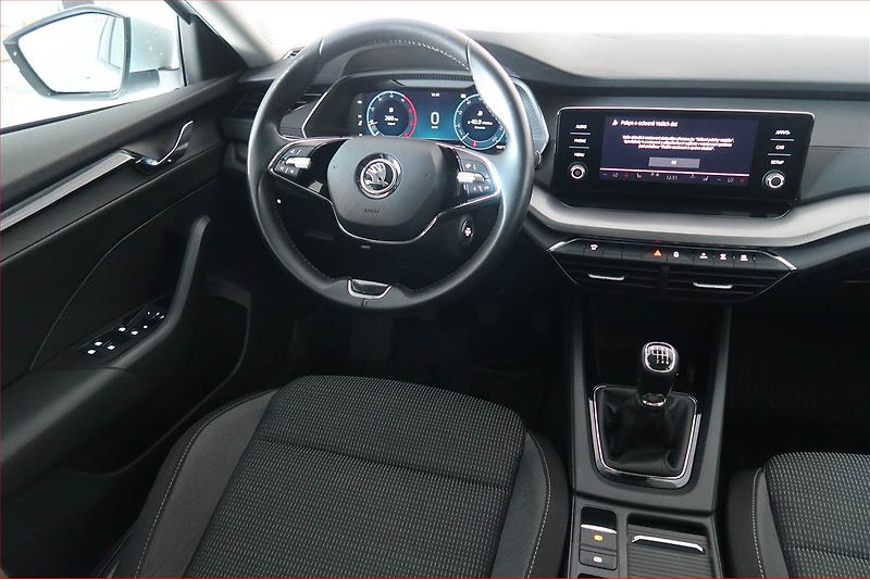 Škoda Octavia (2022) Ambition 2.0 TDI, ČR,1.maj - fotka 7 z 18