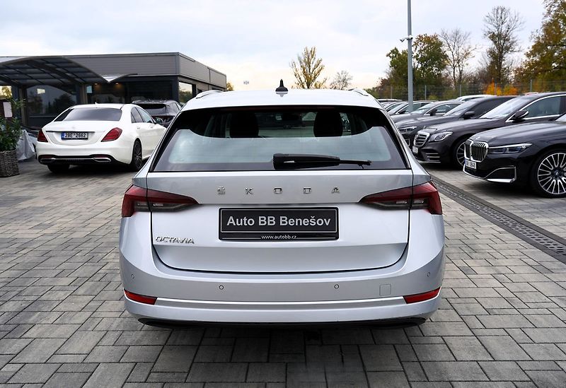 Škoda Octavia kombi IV  2.0 TDI/120 PS/navi - fotka 5 z 48