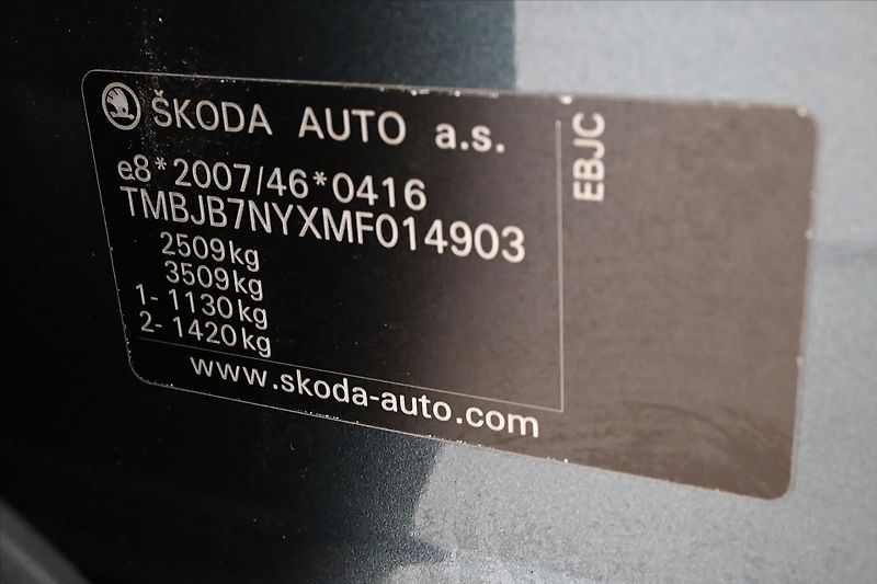 Škoda Enyaq iV 60 132kW SOH 92% FIRST Edit - fotka 11 z 26