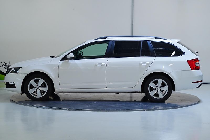 Škoda Octavia - fotka 3 z 24