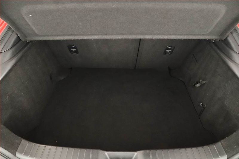 Mazda 3 (2021) 2.0 Skyactiv-G - fotka 13 z 14