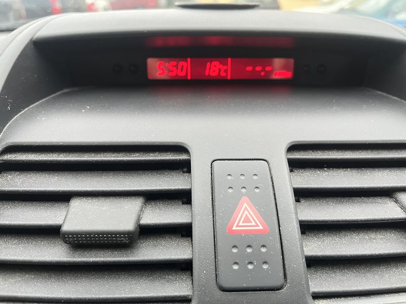 Suzuki SX4 (2009) - fotka 9 z 22