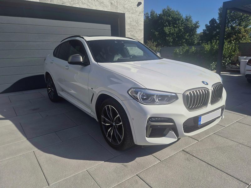 BMW X4 (2021) M40D HUD+LED+PANO+NAV+ Xdrive - fotka 2 z 15