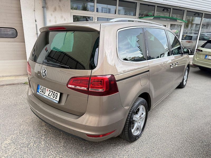 Volkswagen Sharan (2016) 2.0 TDI 4MOTION 110 kW - fotka 7 z 29