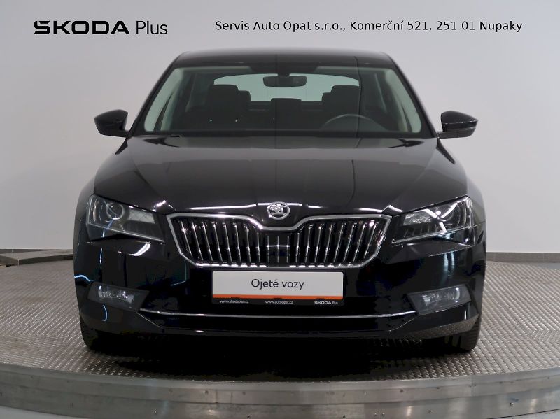 Škoda Superb (2018) STYLE 2.0TDI 140KW DSG CANTON - fotka 4 z 42