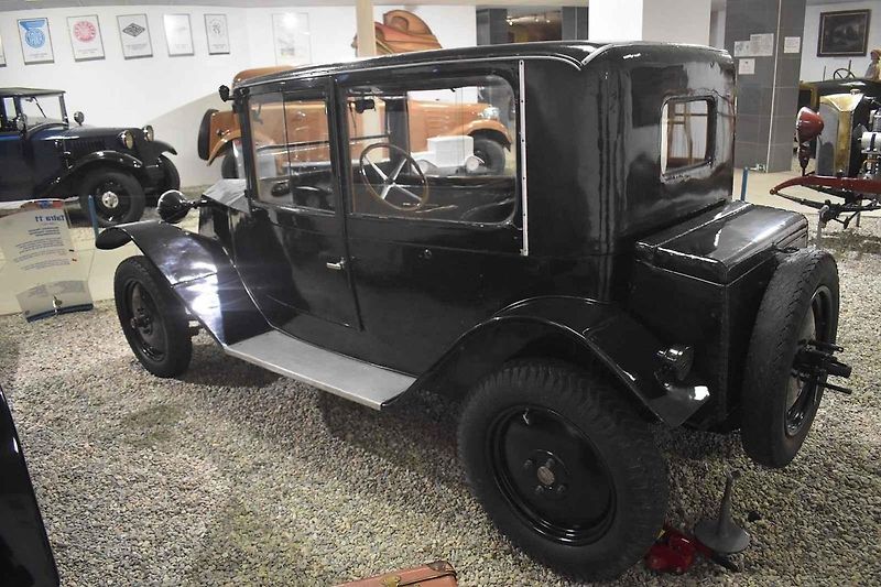 Tatra 11 v muzeu nákladních automobilů v Kopřivnici