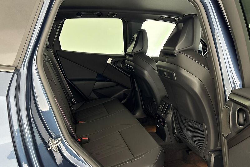 BMW X3 xDrive40d - fotka 12 z 25