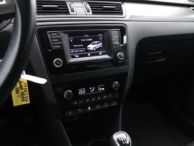 Škoda Rapid 1,2 TSI 81kW Style CZ - fotka 19 z 28